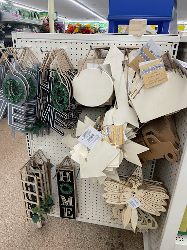 Dollar Store «Dollar Tree», reviews and photos, 22-03 Fair Lawn Ave, Fair Lawn, NJ 07410, USA