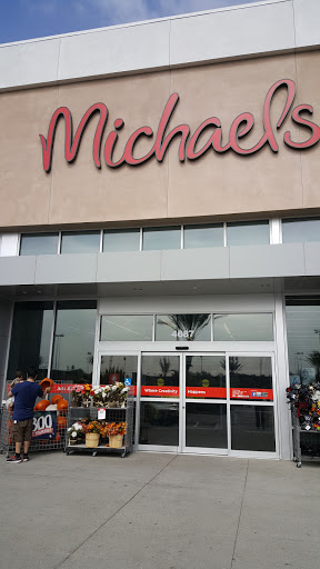 Craft Store «Michaels», reviews and photos, 4687 Firestone Blvd, South Gate, CA 90280, USA