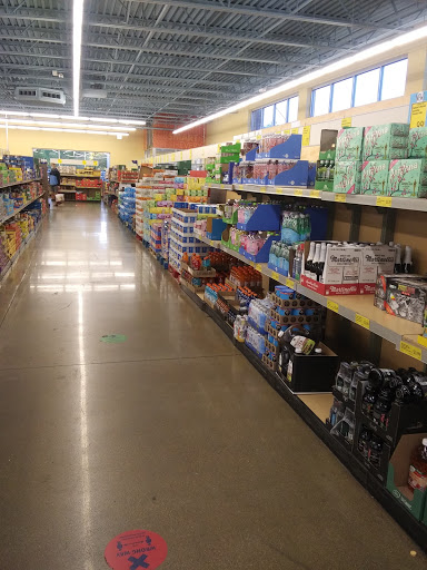 Shopping Mall «Riverpoint Center», reviews and photos, 1730 W Fullerton Ave, Chicago, IL 60614, USA