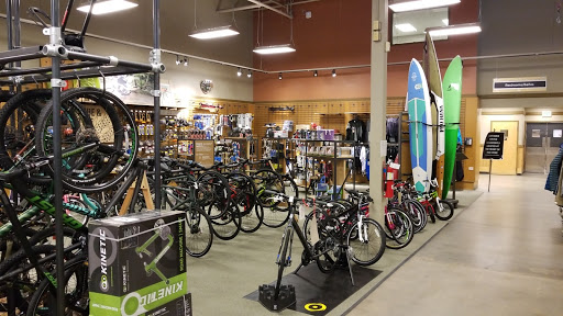 Camping Store «REI», reviews and photos, 5375 S Wadsworth Blvd, Lakewood, CO 80123, USA