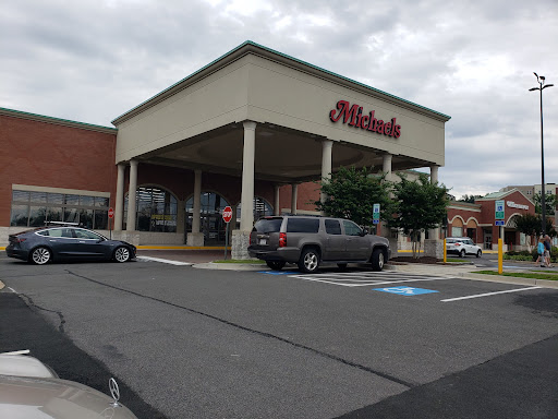 Craft Store «Michaels», reviews and photos, 46301 Potomac Run Plaza, Sterling, VA 20164, USA