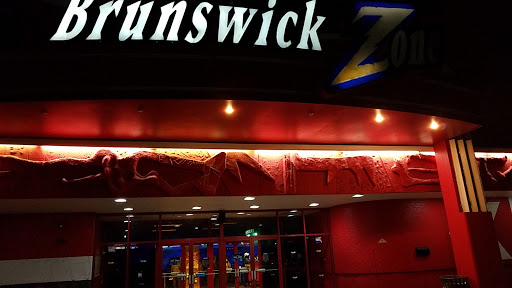 Bowling Alley «Brunswick Zone River Grove Lanes», reviews and photos, 3111 River Rd, River Grove, IL 60171, USA
