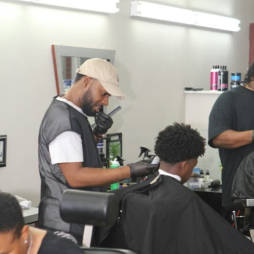 Barber Shop «504 Salon», reviews and photos, 1060 N Main St #108, Euless, TX 76039, USA