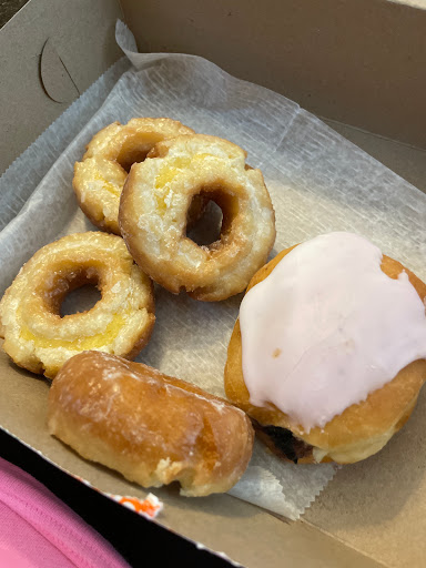 Donut Shop «Jubilee Donuts Inc», reviews and photos, 2686 Front St, Cuyahoga Falls, OH 44221, USA