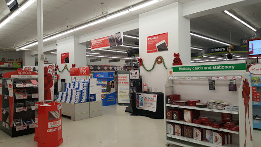 Office Supply Store «Staples», reviews and photos, 25 W Central Ave, Bergenfield, NJ 07621, USA