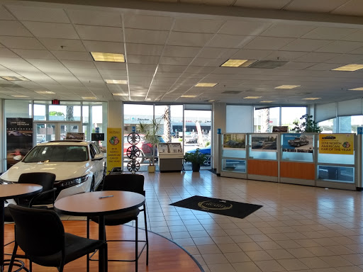 Honda Dealer «University Honda», reviews and photos, 4343 Chiles Rd, Davis, CA 95618, USA