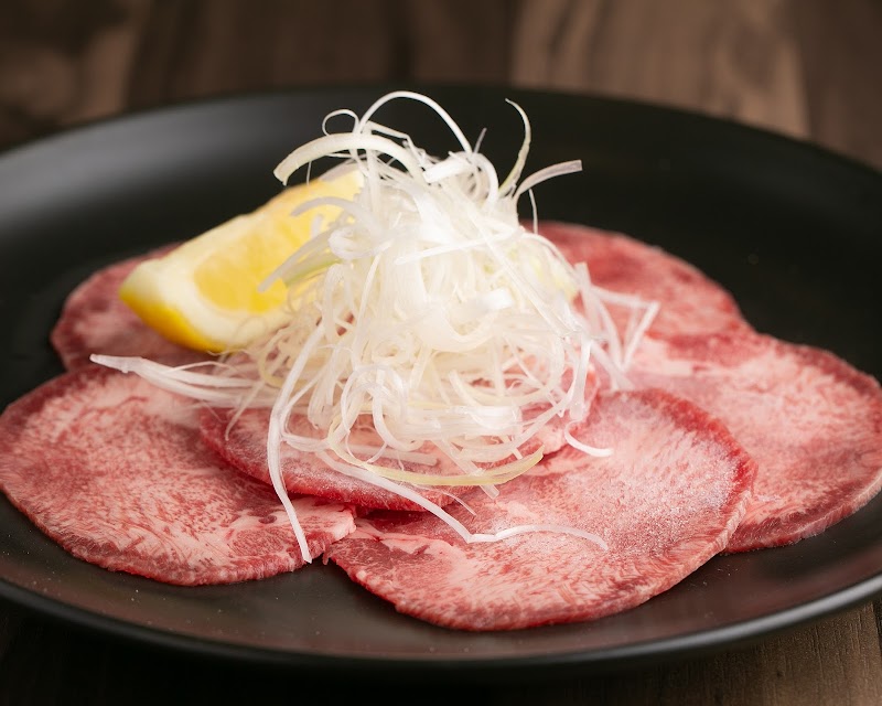 黒毛和牛焼肉と本格もつ鍋 山樹