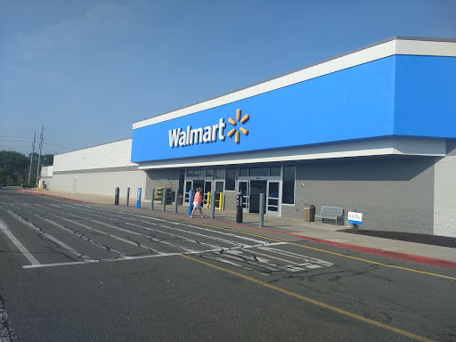 Discount Store «Walmart», reviews and photos, 55 Brooksby Village Way, Danvers, MA 01923, USA