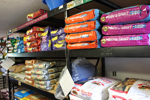 Animal Feed Store «Agoura Feed», reviews and photos, 28327 Agoura Rd, Agoura Hills, CA 91301, USA