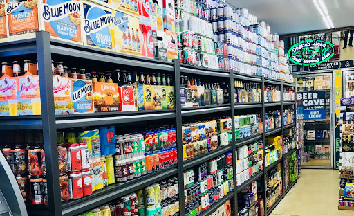 Convenience Store «Tremont Convenience Food Mart», reviews and photos, 2630 W 14th St, Cleveland, OH 44113, USA