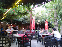 Atmosphère du Restaurant pizzeria le grill à Lunel - n°10
