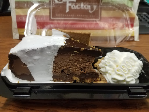 Restaurant «The Cheesecake Factory», reviews and photos, 1 Maple Ave, White Plains, NY 10601, USA