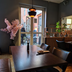 Lema Sushi Hovedgaden 49, 2970 Hørsholm, Danmark