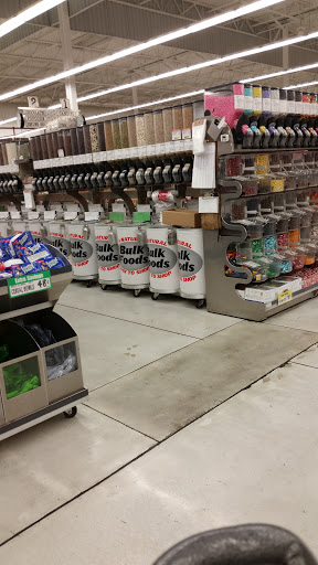 Supermarket «WinCo Foods», reviews and photos, 1920 Olympic St, Springfield, OR 97477, USA