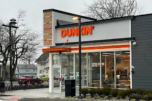 Dunkin image