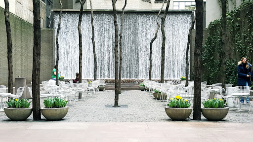 Park «Paley Park», reviews and photos, 3 E 53rd St, New York, NY 10022, USA