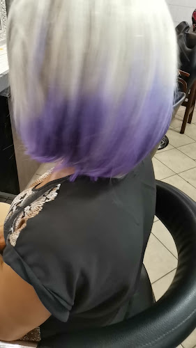 Jane's Hairworld - Beauty salon