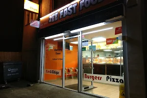 Ze Fast Food image