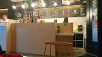 Atmosphère du Restaurant japonais Restaurant Dong - Sushi & Poké à Laval - n°1