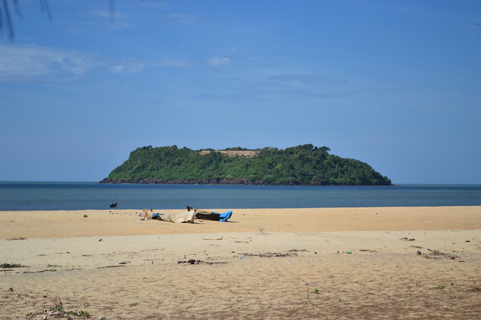 Foto av Pavinkurva Beach beläget i naturområde