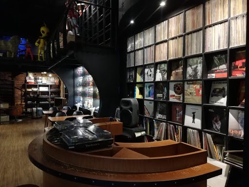 Vinyl stores Bangkok