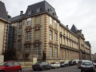 Lycée Pierre Bayen