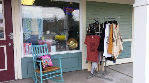 Clothing Store «The Moon And The Monocle», reviews and photos, 534 Storrs Rd, Mansfield Center, CT 06250, USA
