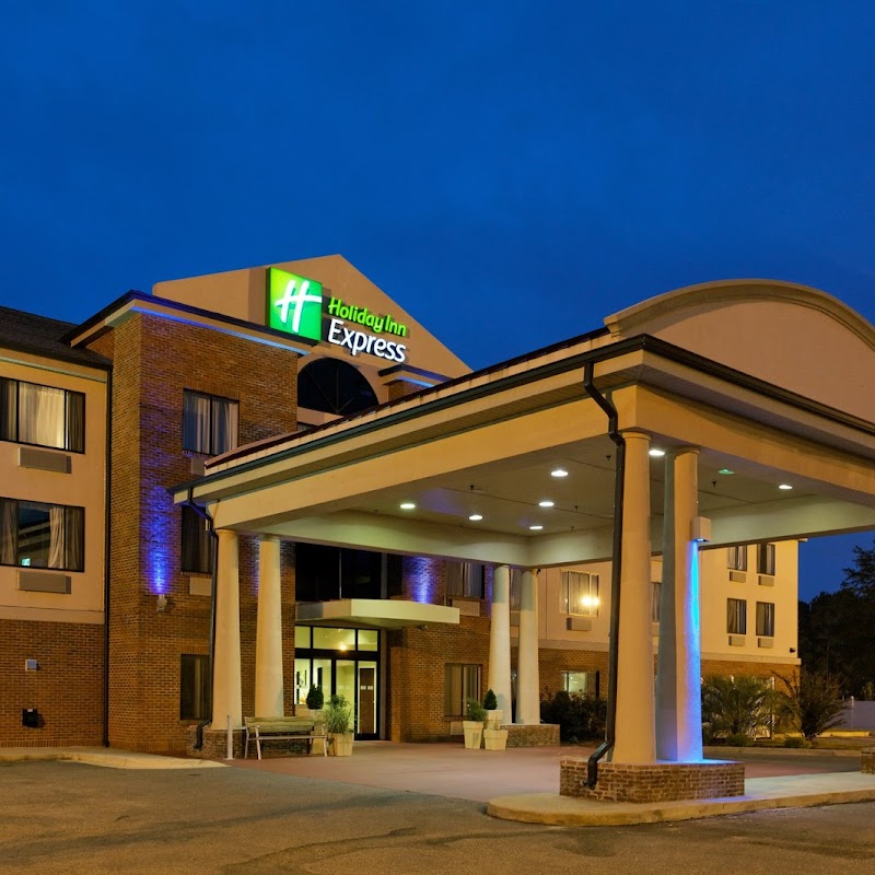 Holiday Inn Express & Suites Sylacauga, an IHG Hotel