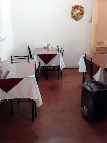 Opiniones de Restorante Polleria El Cobijo en Ovalle - Restaurante