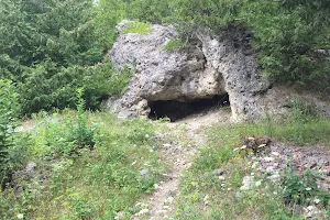Skull Cave image
