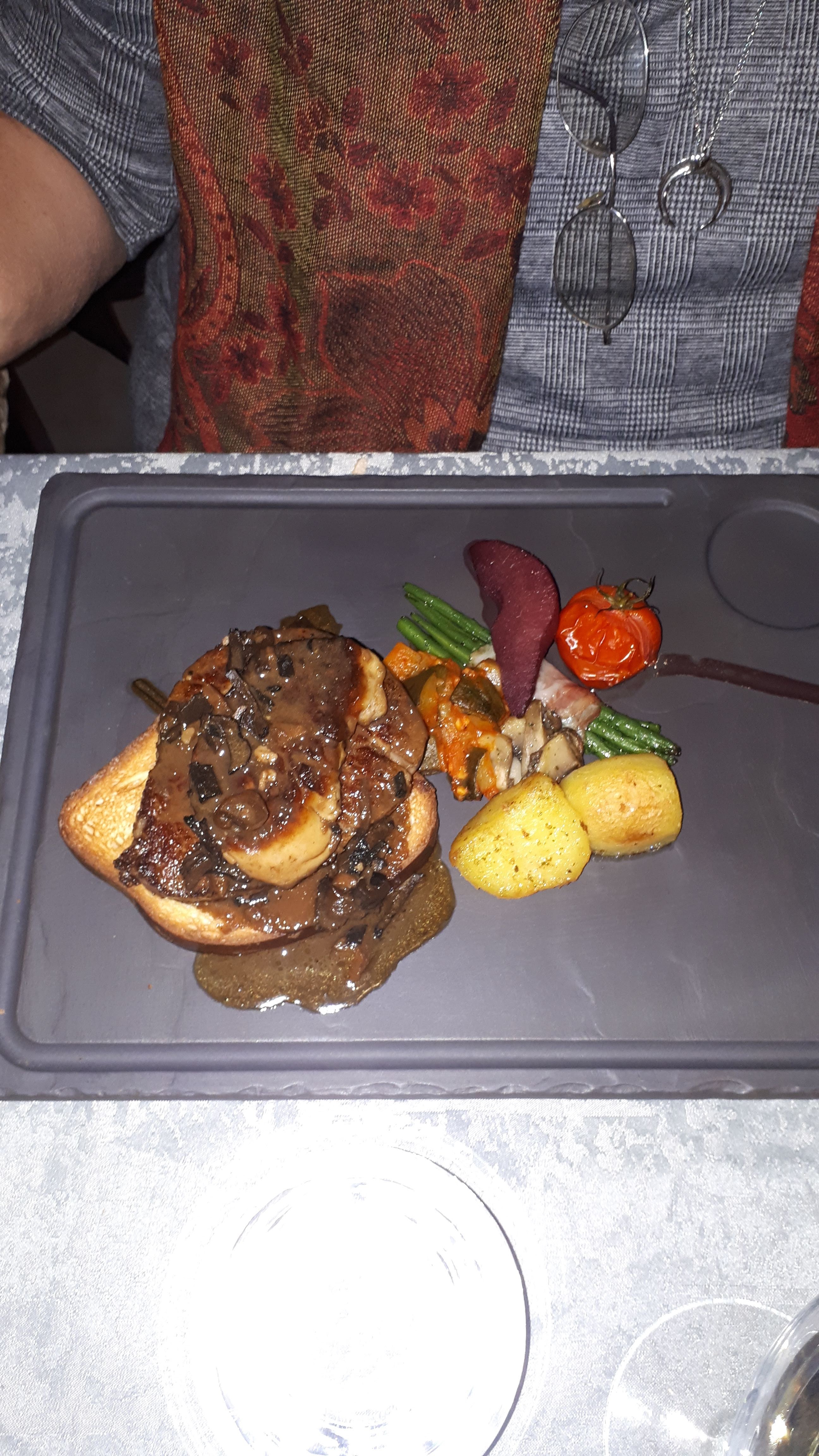 Photo n° 2 de l'avis de Catherine.a fait le 25/11/2018 à 22:09