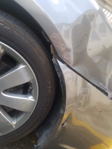 Auto Body Shop «Lovetts Body Shop», reviews and photos, 1411 E Camelback Rd, Phoenix, AZ 85014, USA