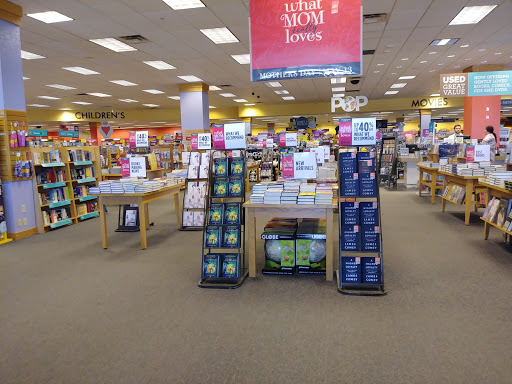 Book Store «Books-A-Million», reviews and photos, 4030 Commonwealth Ave, Eau Claire, WI 54701, USA