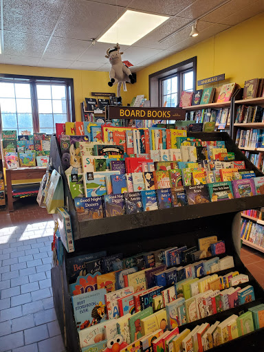 Book Store «The Bookstore Plus», reviews and photos, 2491 Main St, Lake Placid, NY 12946, USA
