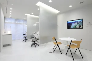 Dental Office Marunouchi image