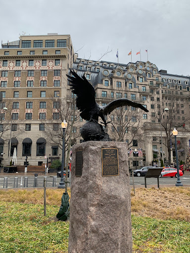 Chicken Restaurant «Astro Doughnuts & Fried Chicken», reviews and photos, 1308 G St NW, Washington, DC 20004, USA