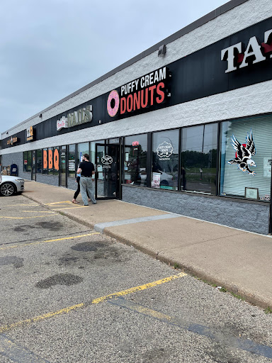 Donut Shop «Puffy Cream Donuts Plus», reviews and photos, 3390 Coachman Rd, Eagan, MN 55121, USA