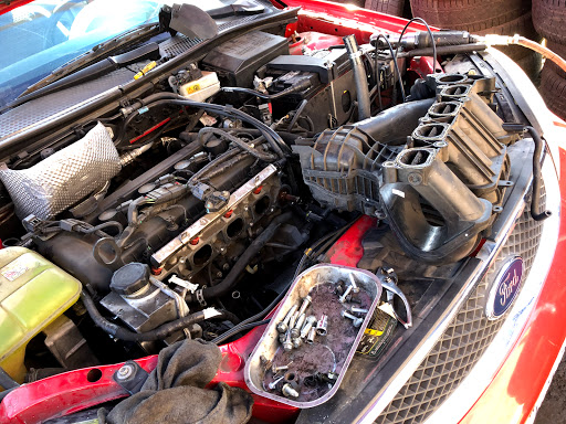 Auto Repair Shop «First Choice AUTO REPAIR & BRAKES», reviews and photos, 4101 M.L.K. Jr Way, Oakland, CA 94609, USA