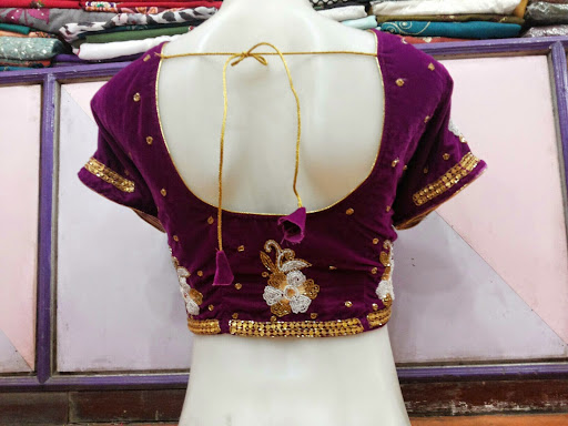 Indian Grocery Store «Nepali Store Cincinnatti Ohio», reviews and photos, 3091 W Galbraith Rd, Cincinnati, OH 45239, USA