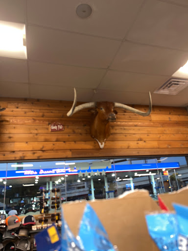 Convenience Store «Fuel City», reviews and photos, 801 S Riverfront Blvd, Dallas, TX 75207, USA