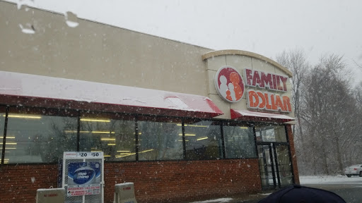FAMILY DOLLAR, 51 Franklin St, Westfield, MA 01085, USA, 