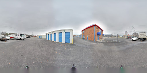 Self-Storage Facility «US Storage Centers», reviews and photos, 136 River Rock Blvd, Murfreesboro, TN 37128, USA