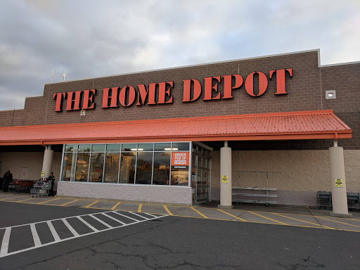 Home Improvement Store «The Home Depot», reviews and photos, 575 Bank St, Waterbury, CT 06708, USA