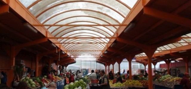 Piața Agroalimentară Bartolomeu - Magazin de fructe