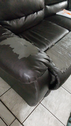 Furniture Store «Badcock Home Furniture & More of South Florida», reviews and photos, 19450 NW 27th Ave, Miami Gardens, FL 33056, USA