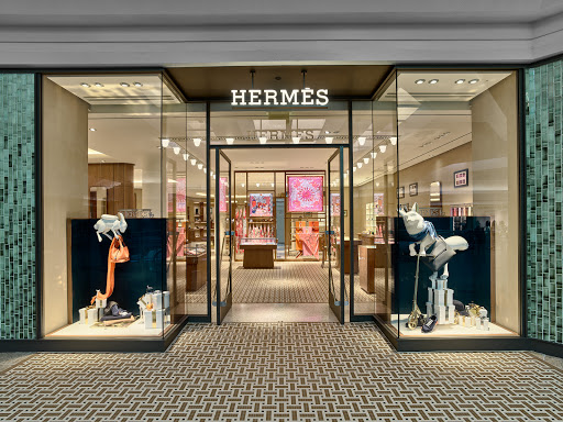 Hermès, 1200 Morris Turnpike, Short Hills, NJ 07078, USA, 