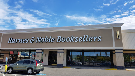 Book Store «Barnes & Noble», reviews and photos, 444 Broadway, Saugus, MA 01906, USA