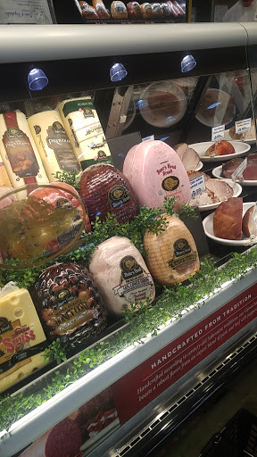 Supermarket «Super Foodtown Supermarket», reviews and photos, 600 W 160th St, New York, NY 10032, USA