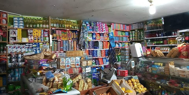 Opinii despre bodega CAROL în Callao - Tienda de ultramarinos