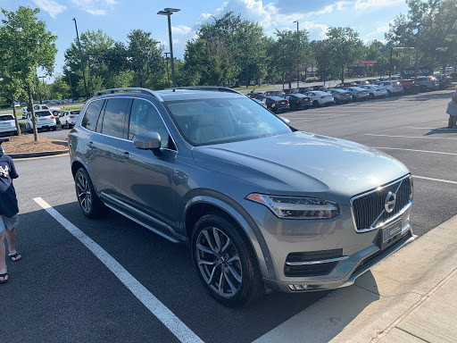 Car Dealer «North Point Volvo», reviews and photos, 1570 Mansell Rd, Alpharetta, GA 30009, USA